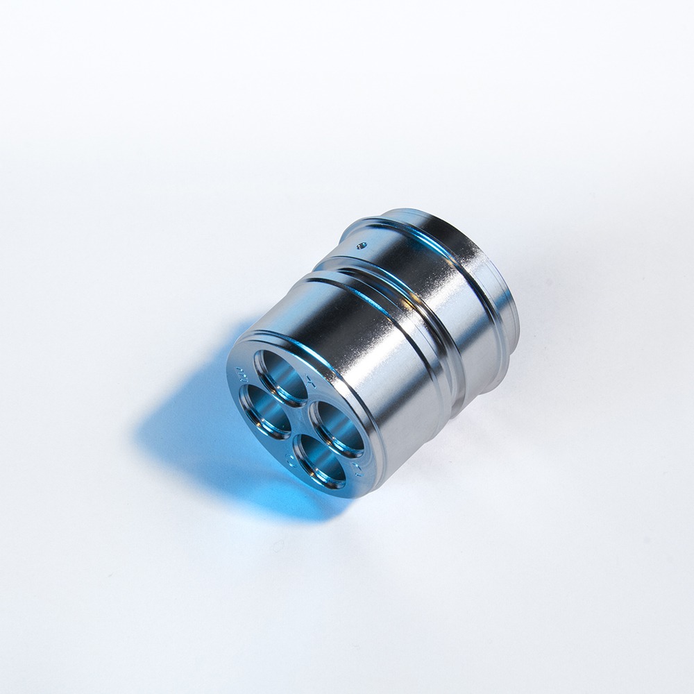 Precision turned component